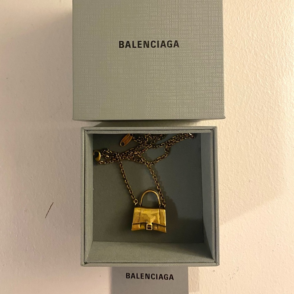 SALE🚨Authentic Balenciaga necklace
